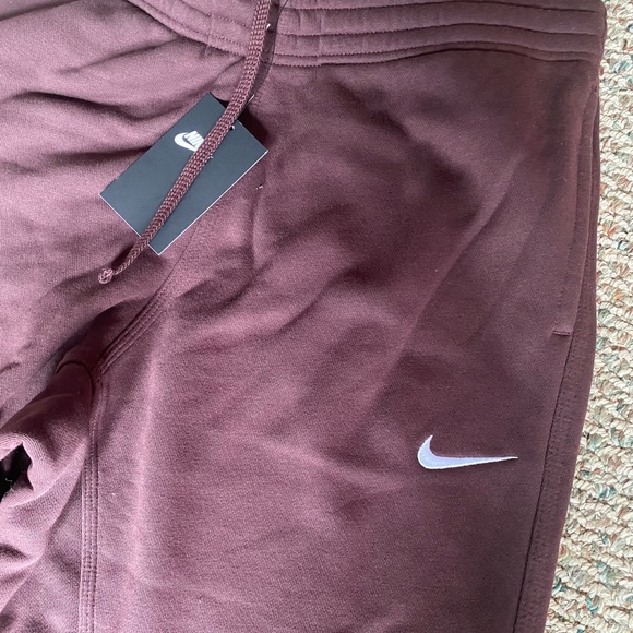 Brand new Nike brown track suit - Picture 4 of 4